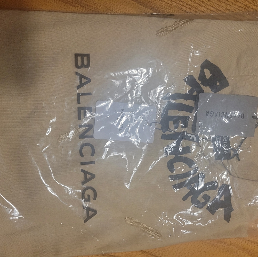 Balenciaga T-Shirt